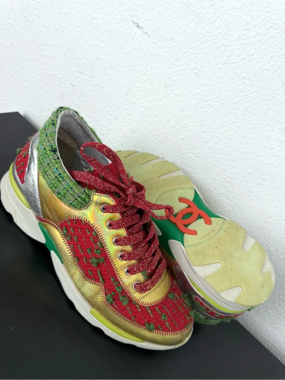 CHANEL Multicolor Tweed Leather CC Low Top Sneakers